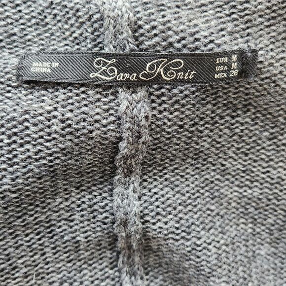 Zara grey knit Shawl Batwing shrug sweater - Size Medium - Picture 8 of 10